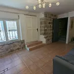 Maison Porte Saint Croix * Bize-Minervois